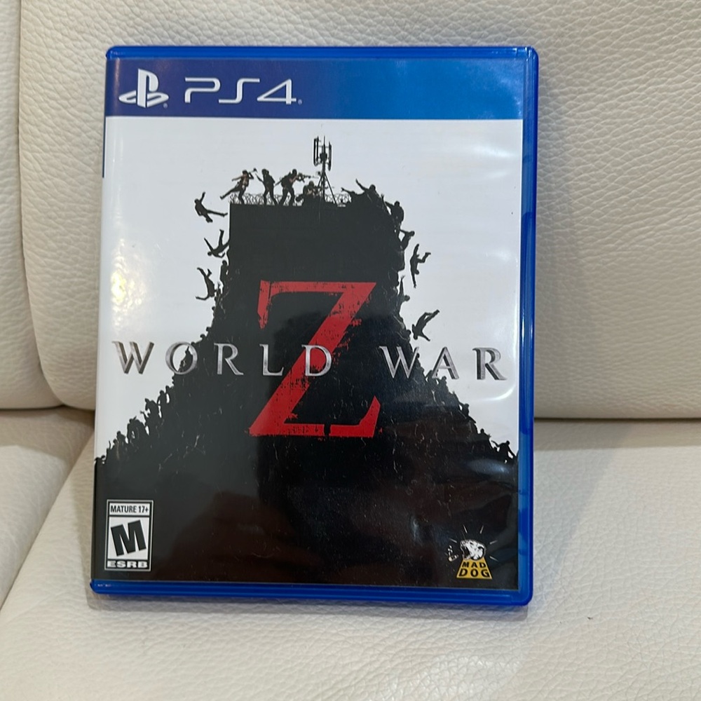 World War Z Video Game Sony PlayStation (Playstation 4 - PS4)